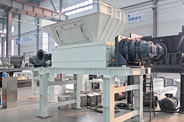 The features of GEP solid waste shredder
