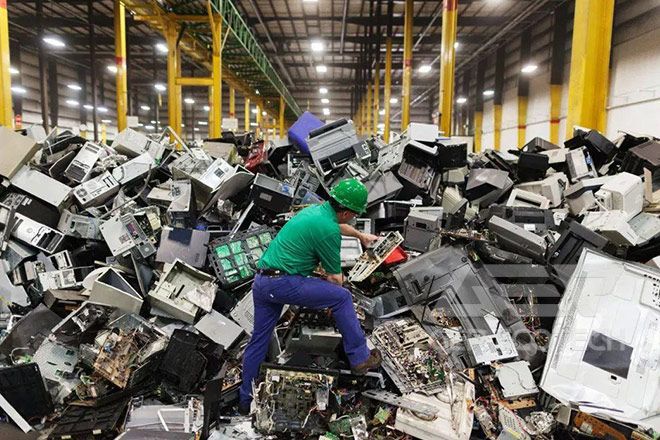 E-Waste Shredding