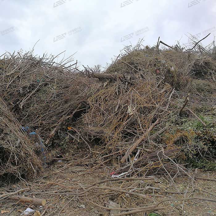 How to shred garden waste for compost?