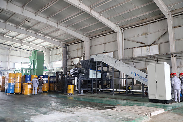 Big industrial twin shaft shredder for hdpe drums