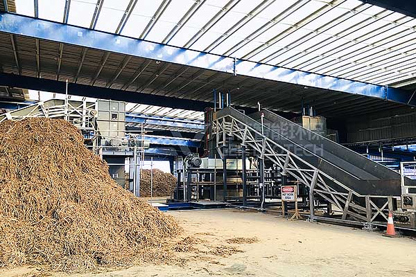 Biomass powerplant fuel shredding line