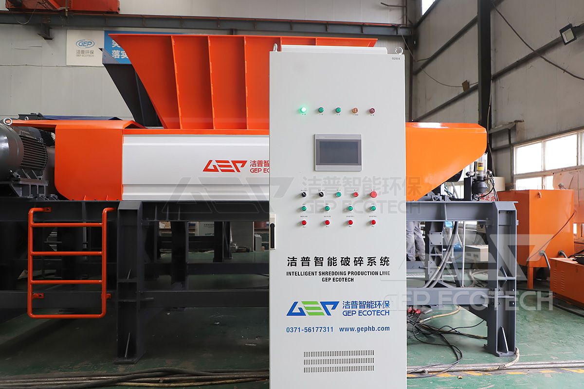 Two Shaft Clothes Shredding Machine in Australia