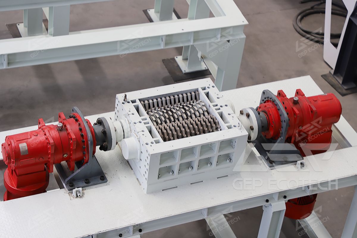 Small-Scale Dual Shaft Shredder for Compostable Materials
