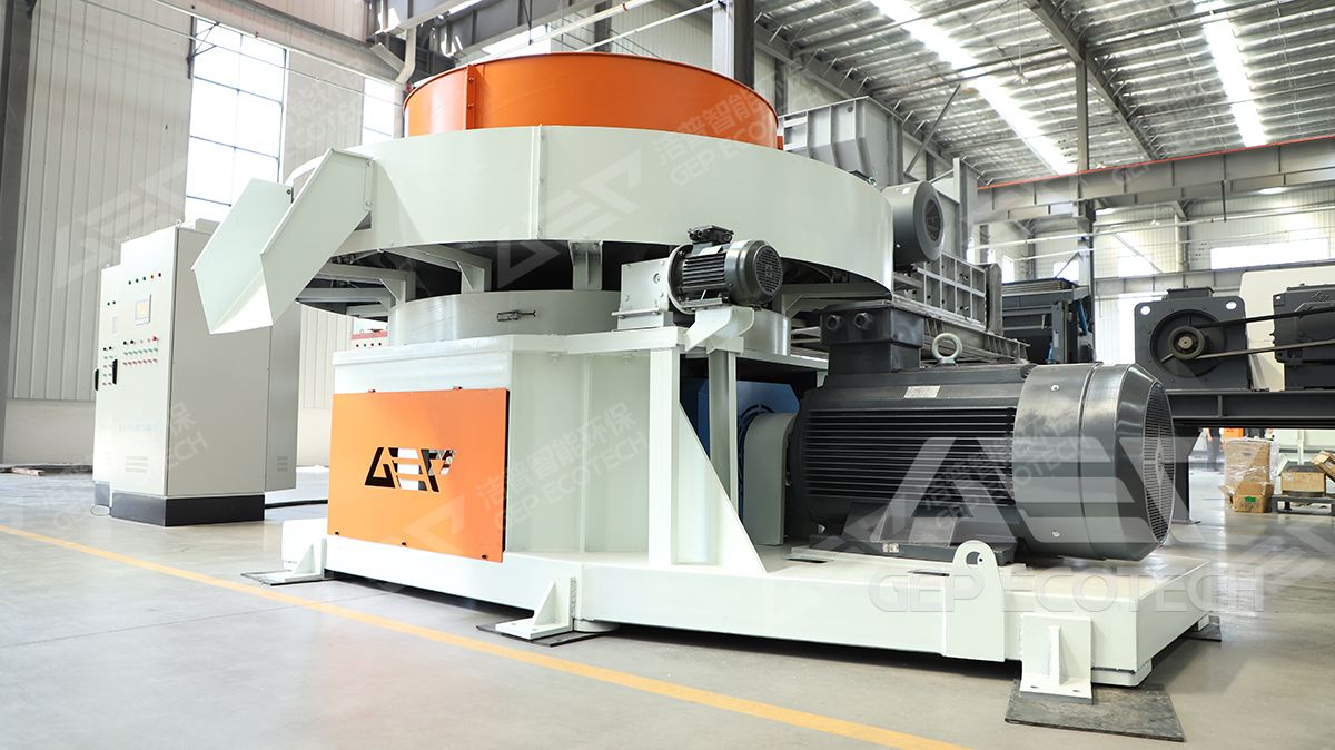 RDF forming machine