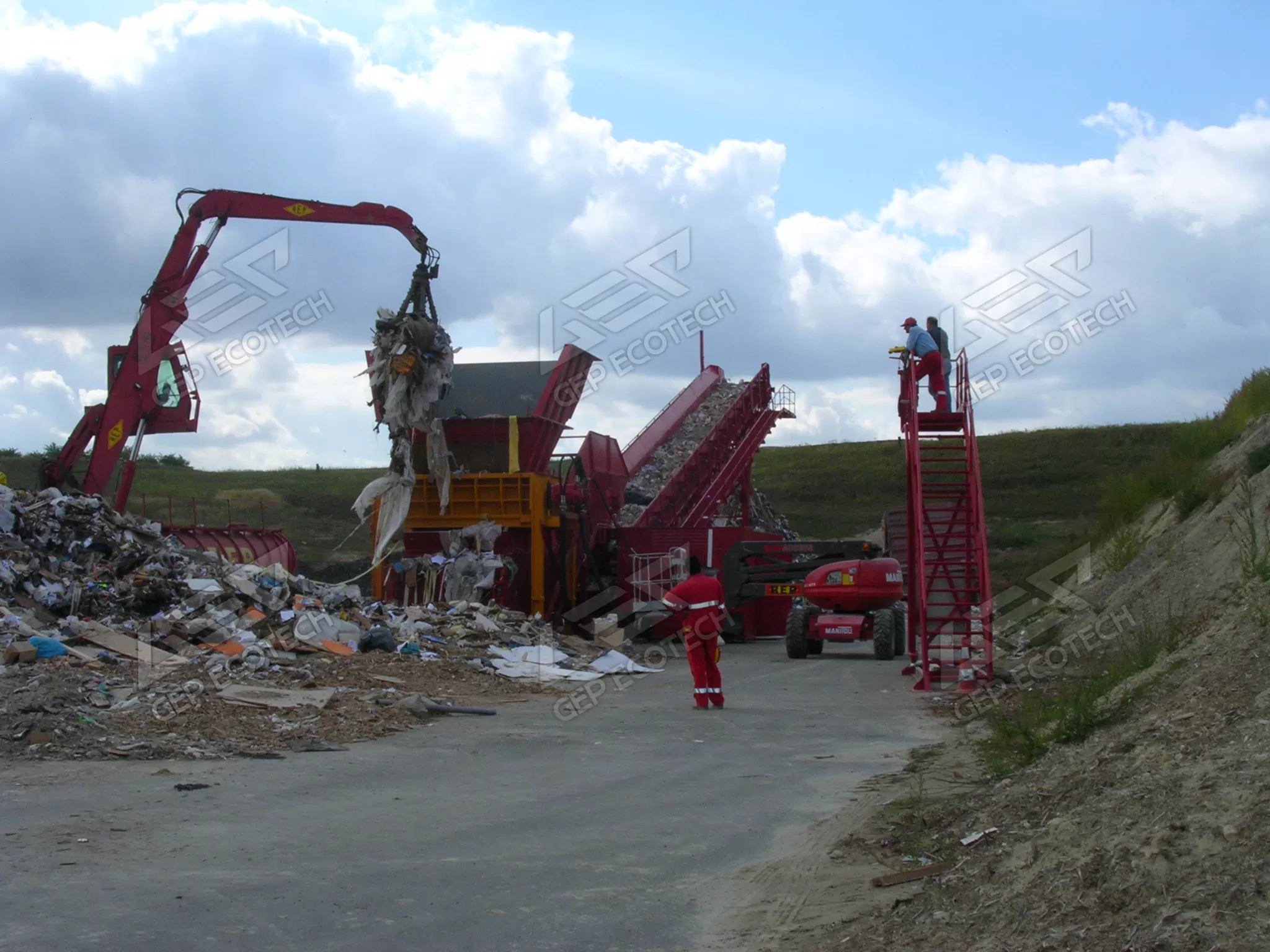 Industrial Shredder for MSW Management