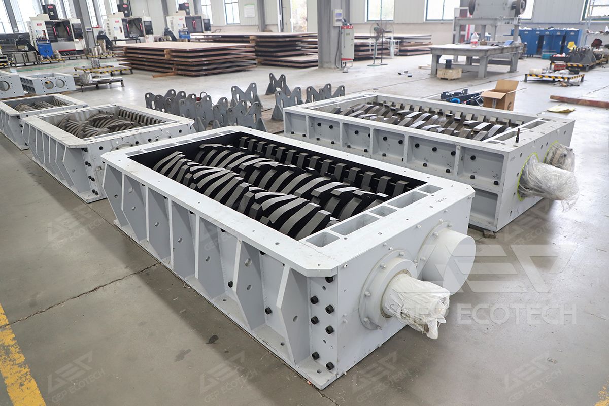 Difference Between Single Shaft Shredder and Double Shaft Shredder