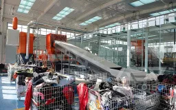 Two Shaft Clothes Shredding Machine in Australia