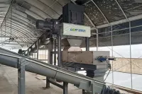 Wet Garbage Crusher for Breeding Black Water Flies and Earthworms