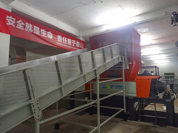 Intelligent bulky waste shredder and disposal system in Fujian, China officially put into production
