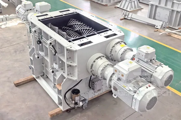 Four-Shaft Shredder