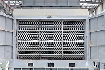 Adjustable Large-Area Screen