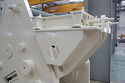 Integrated motor installation