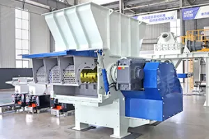 Hydraulically Driven Opening and Closing 