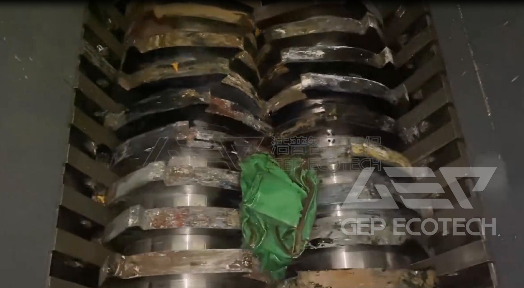 Sticky Block Material Shredder