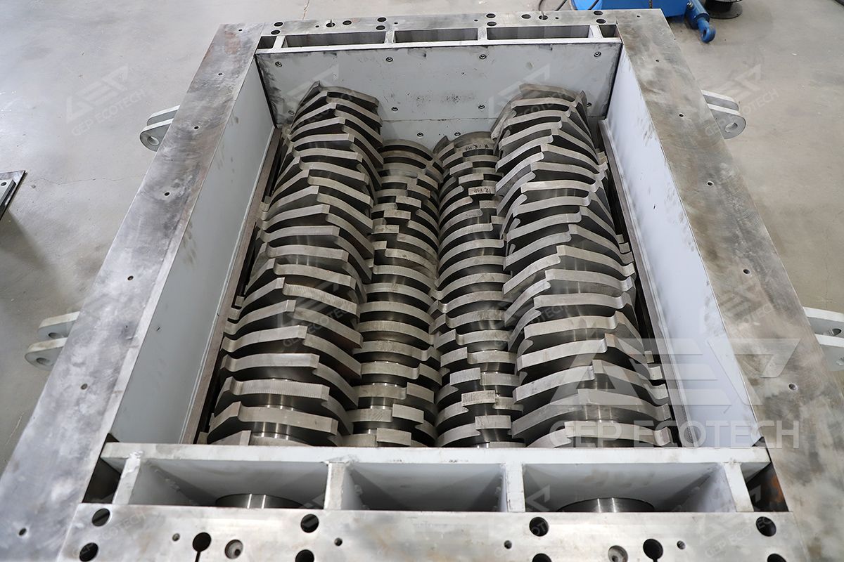 Quad Shaft Shredder