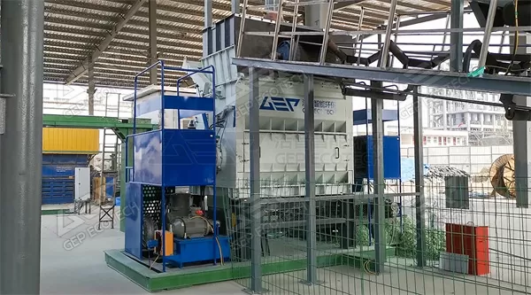 European version of the single-shaft shredder