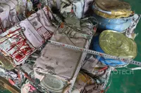 Sticky Block Material Shredder