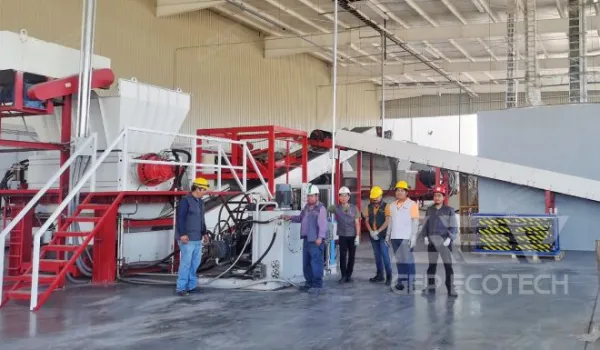 24 Hour Vigil Beyond the Time Difference: China's Manufacturing Through the Eyes of an American CEO