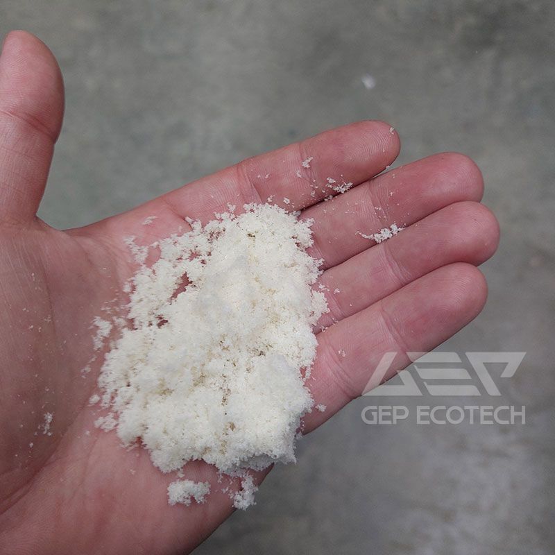 Fine granulation of polyurethane foam waste