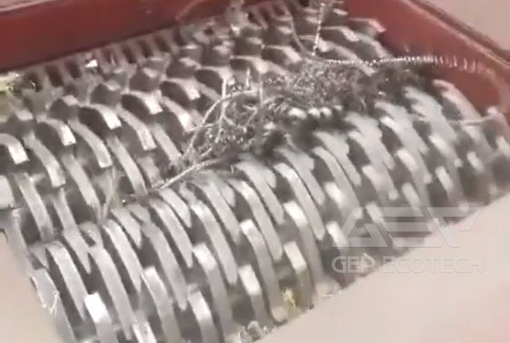 Shredders for Steel Swarf: Single-Shaft vs. Dual-Shaft