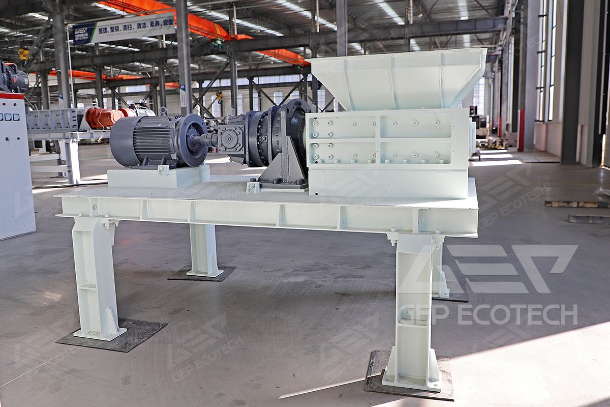 GD5 Double Shaft Shredder GD5 Double Shaft Shredder