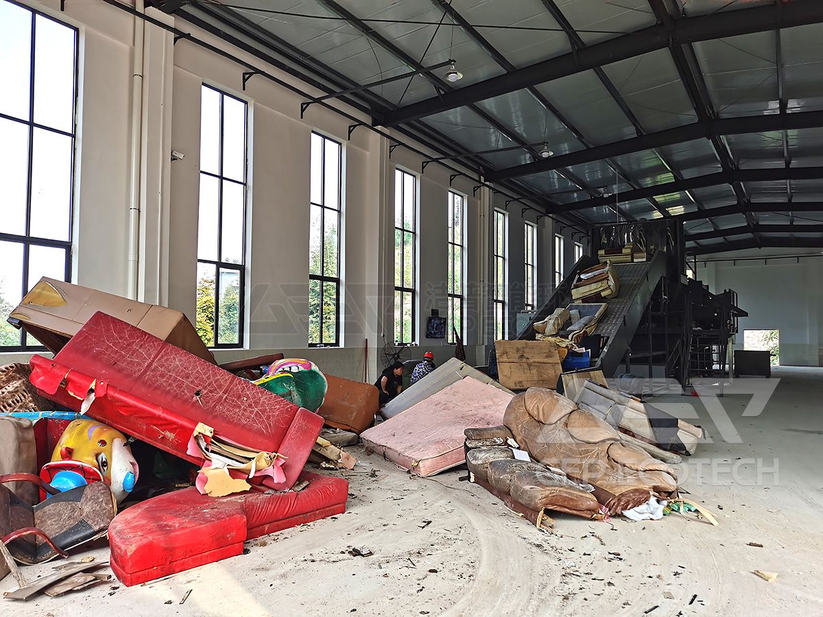The Process of Bulky Waste Recycling