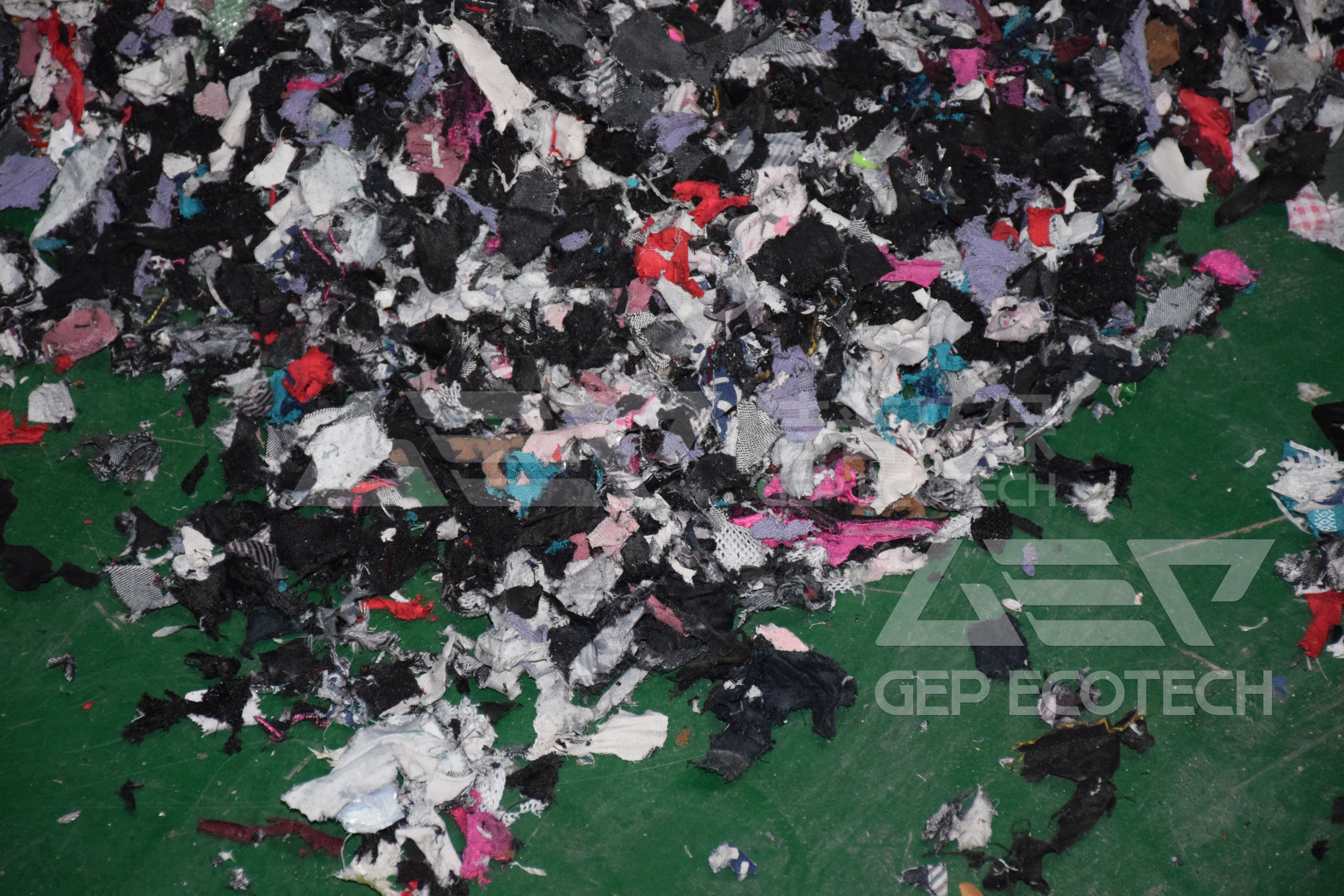 Witnessing the Power of a Fabric Shredder Capable of Shredding Spandex