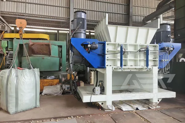 Four-Shaft Shredder