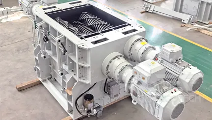 Four-Shaft Shredder