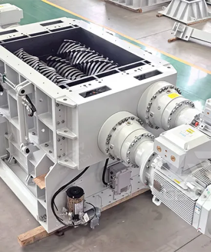 Four-Shaft Shredder